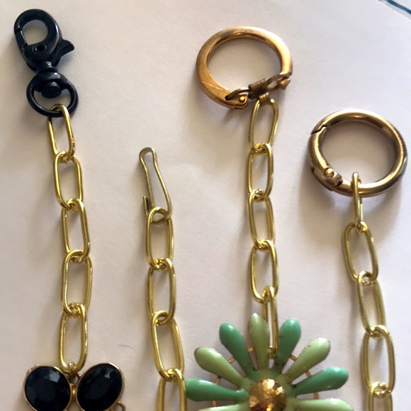 HAND MADE BLING FOR YOUR BAG ZIPPERS or KEYCHAIN SET OF 4 FLORAL THEMED GOLDTONE - Picture 7 of 8